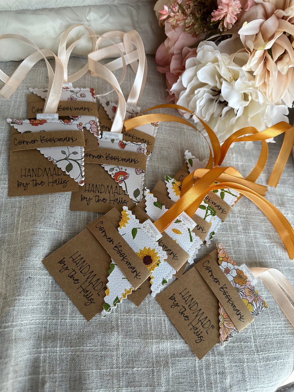 Handcrafted Floral Faux Leather Corner Bookmark – Stitched Page Marker